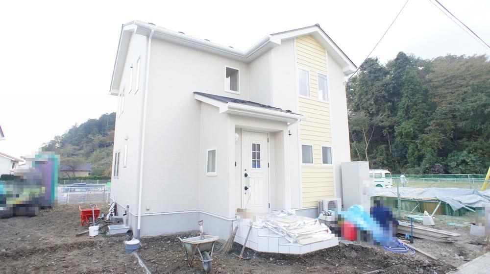 Local appearance photo