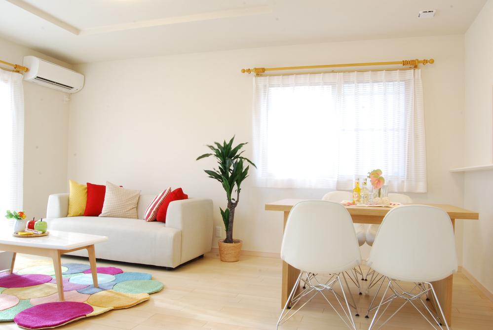 Living. Building C Living / Bright living room your family gather with nature (December 2013) Shooting