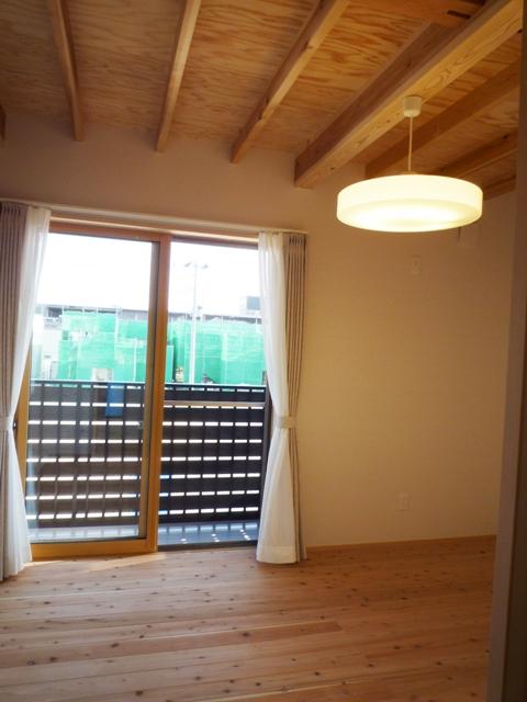 Non-living room. 2 Kaiyoshitsu