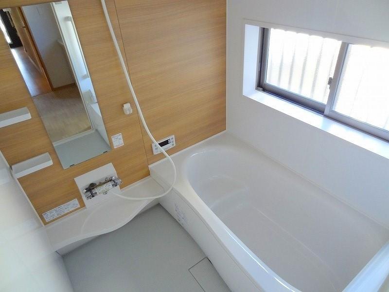 Same specifications photo (bathroom). Same specifications