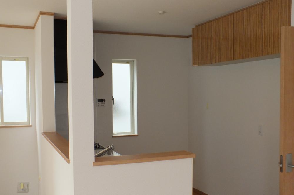 Kitchen. ● same specifications ●