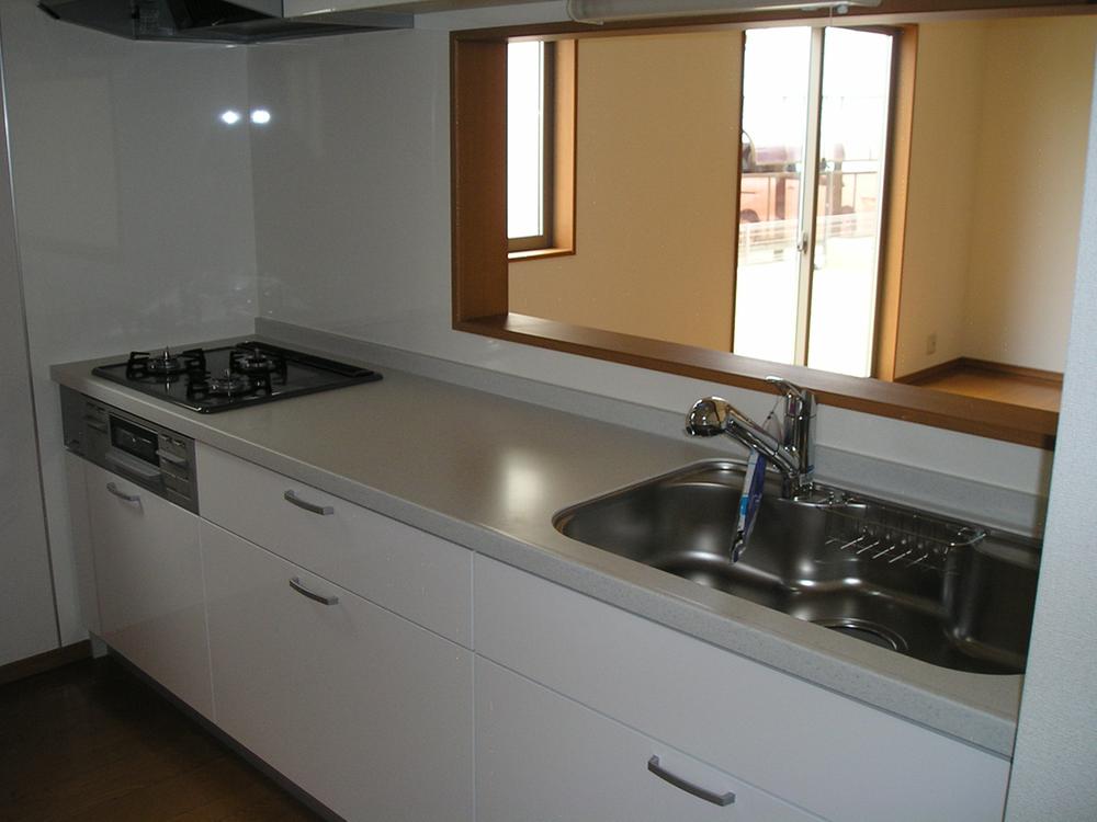Same specifications photo (kitchen)