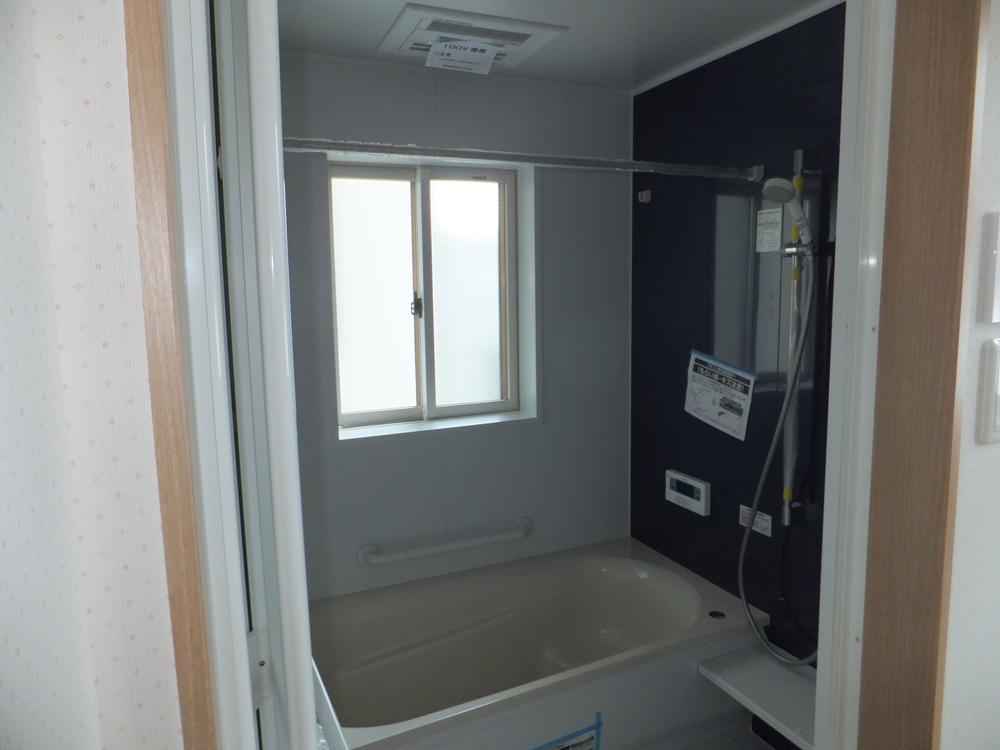 Bathroom. December 2013 shooting