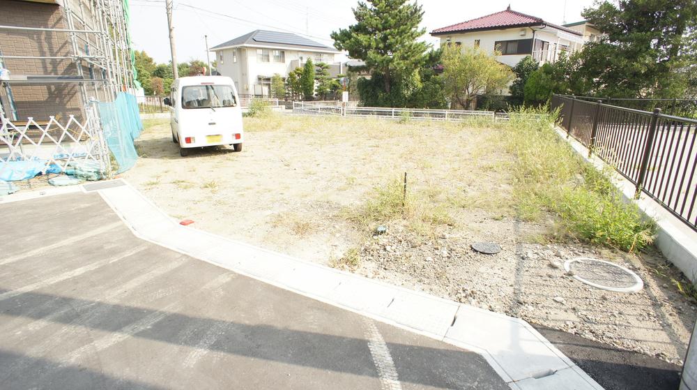 Local appearance photo