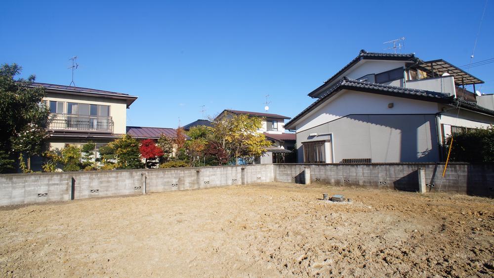 Local appearance photo