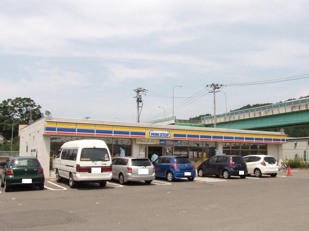 Convenience store. MINISTOP 1972m to Sendai Minami Inter store