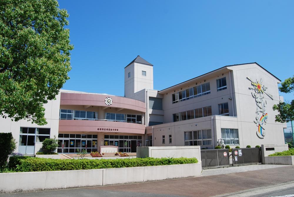 Primary school. Natori Municipal Sogodai to elementary school 946m