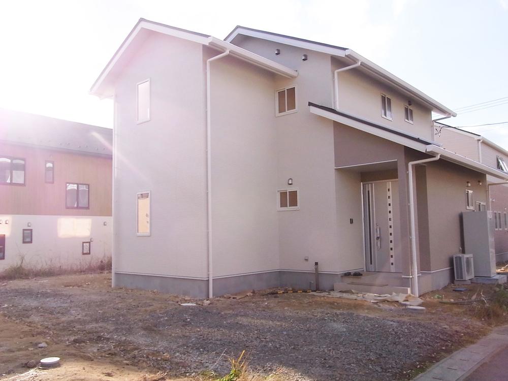 Local appearance photo. A Togaikan / Tired does not come in a two-tone color simple appearance (December 2013 shooting)