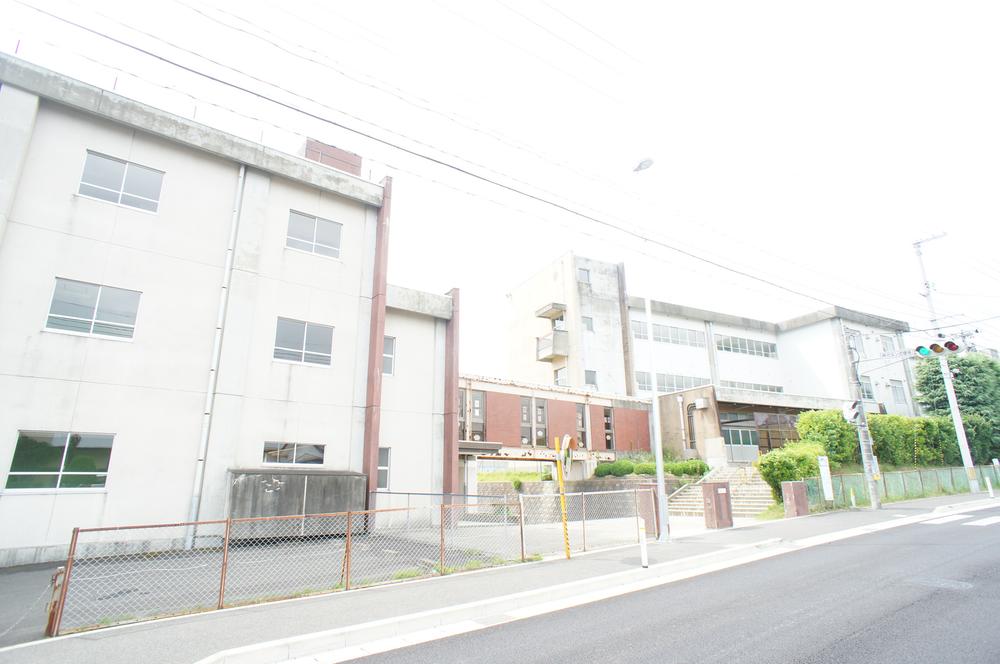 Primary school. 760m Fuji until the hill elementary school