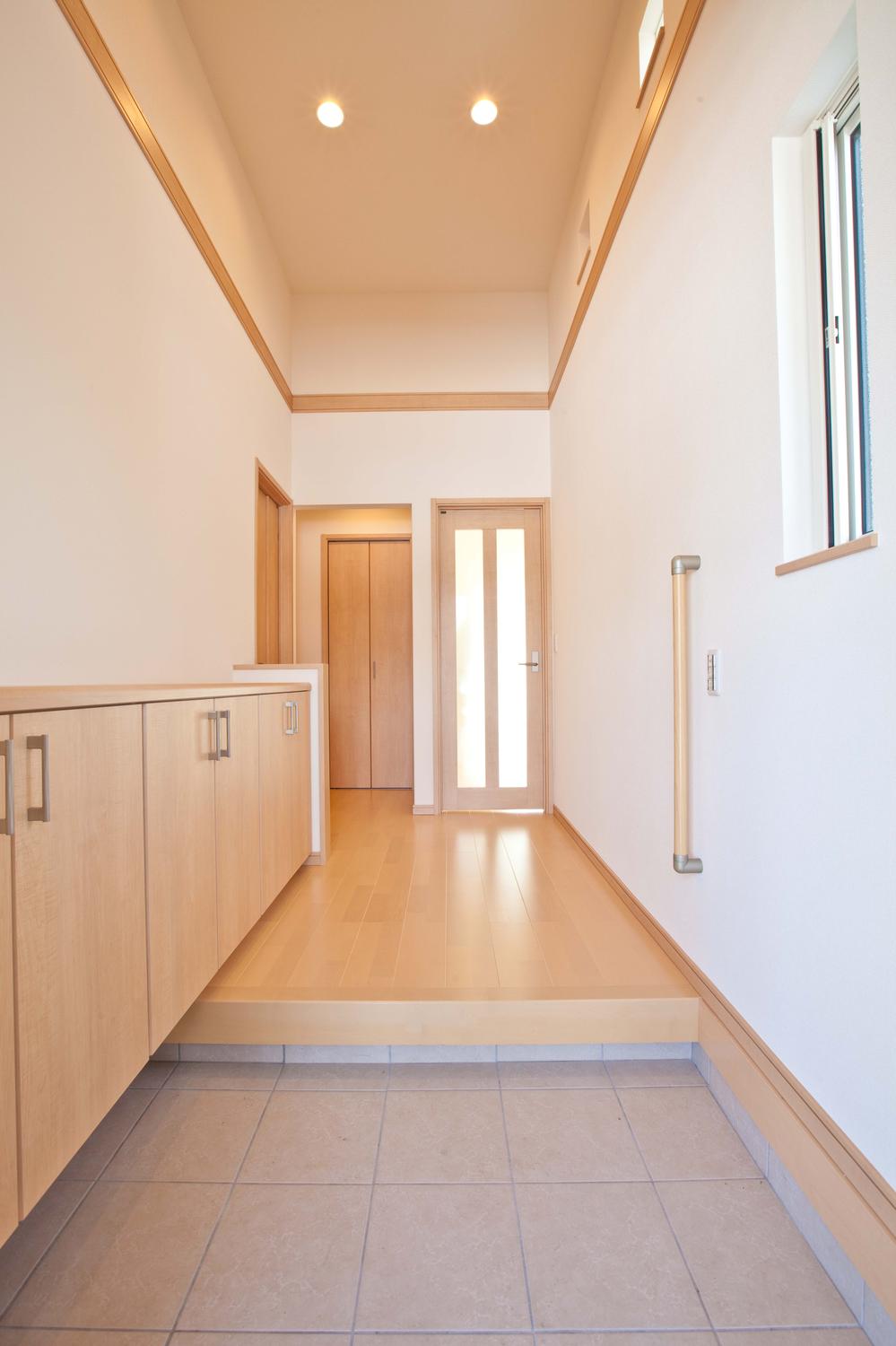 Entrance. By planning a high ceiling, Wide entrance gives a more broad impression