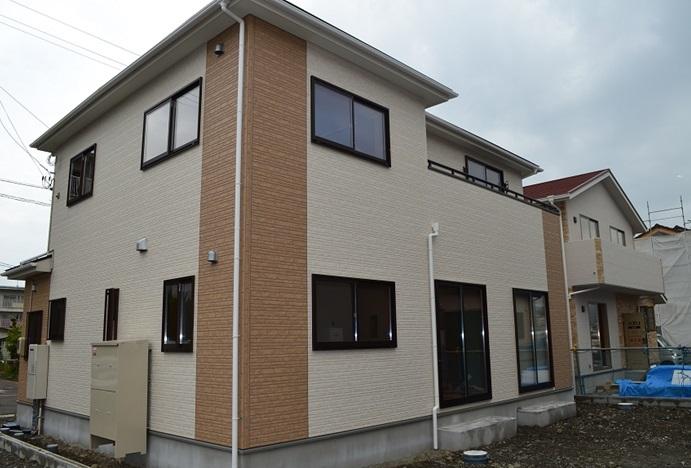 Rendering (appearance). (1 Building) Rendering 20.8 million yen Site 236.76 sq m  Building 105.16 sq m