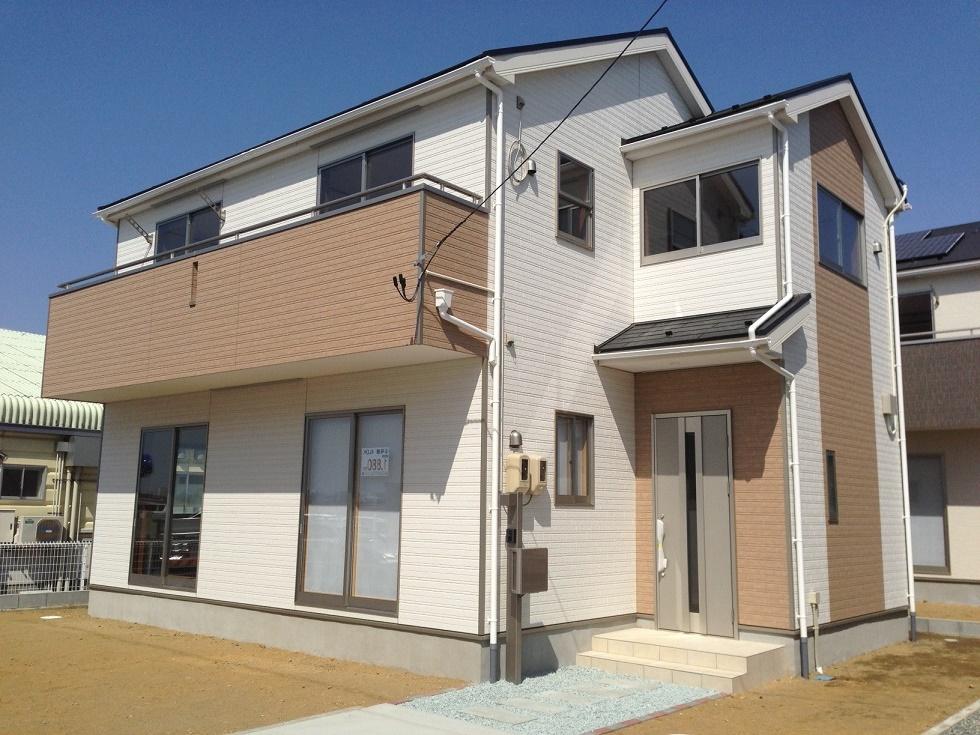 Non-living room. Same specifications Building 3