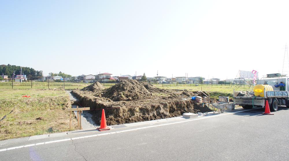 Local photos, including front road