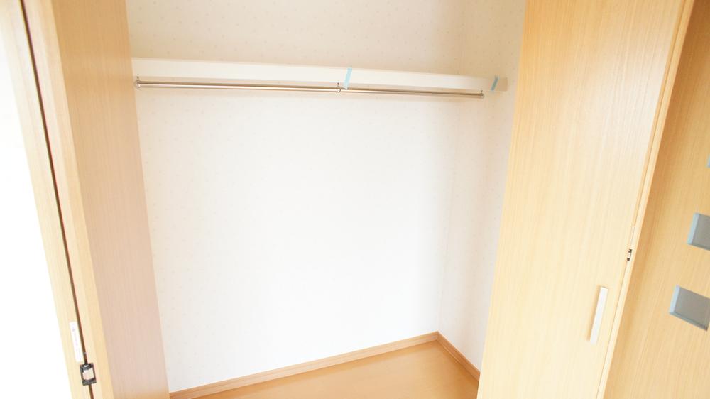 Same specifications photos (Other introspection). Storage same specification example