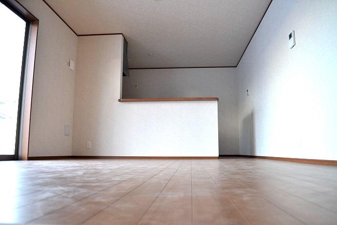 Same specifications photos (living). Same specifications living 1 Building