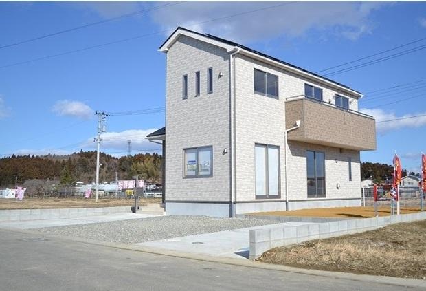 Same specifications photos (appearance). (Building 2) construction Case photo Color scheme is different