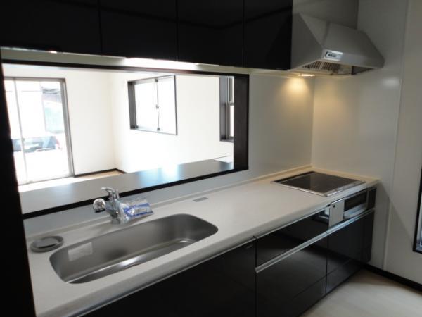 Same specifications photo (kitchen)