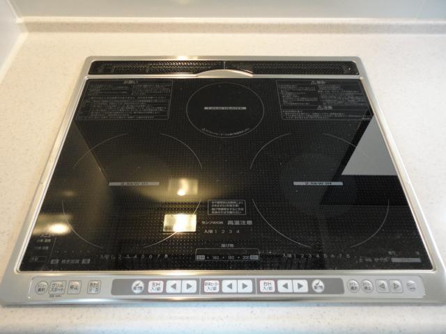 Kitchen. Equipment example, IH cooking heater