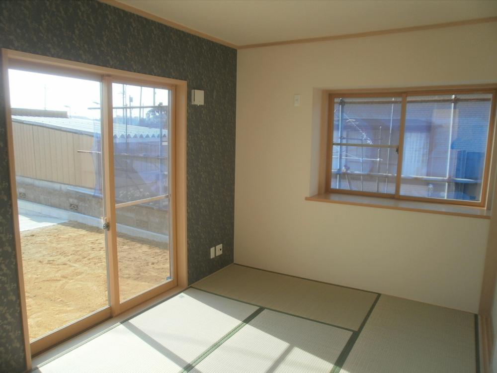 Non-living room. Indoor (11 May 2013) Shooting