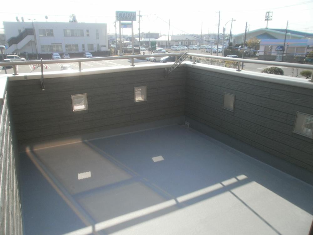 Balcony. Local (11 May 2013) Shooting