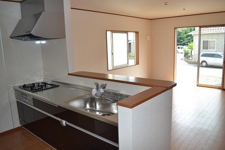 Same specifications photos (living). (1 Building) same specification