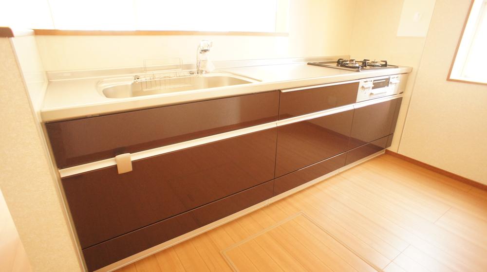Same specifications photo (kitchen)