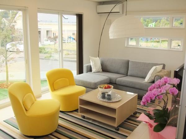 Same specifications photos (Other introspection)