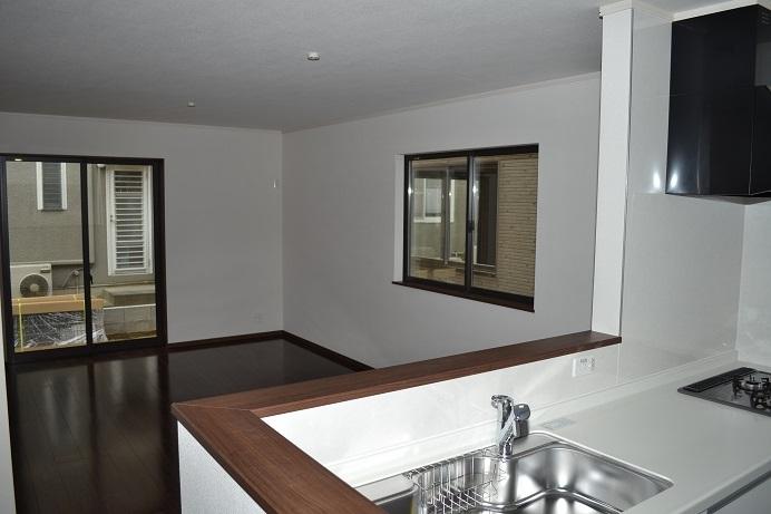 Same specifications photos (living). (A Building) same specification