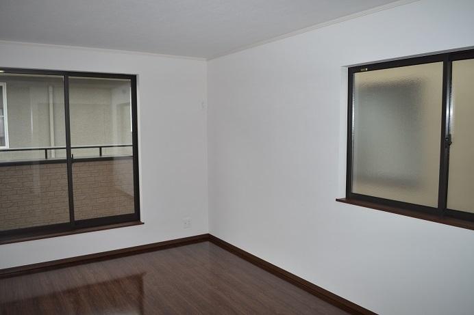 Non-living room. Same specifications Second floor room