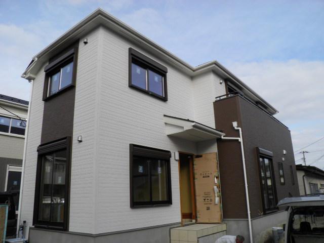 Local appearance photo. 1 Building site (November 2013) Shooting