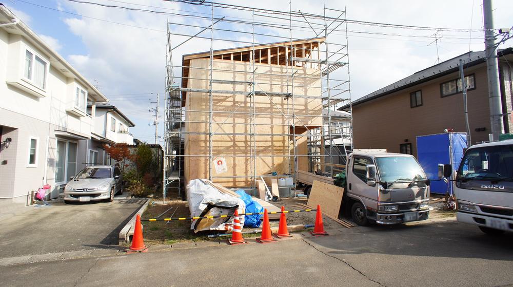 Local appearance photo