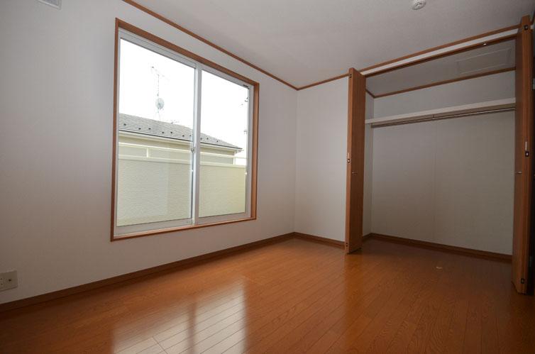 Non-living room. Western-style 6 Pledge Example of construction