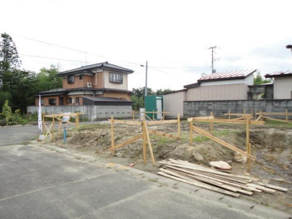 Local photos, including front road