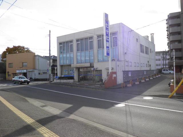 Bank. 77 Bank Saiwaicho to the branch 545m