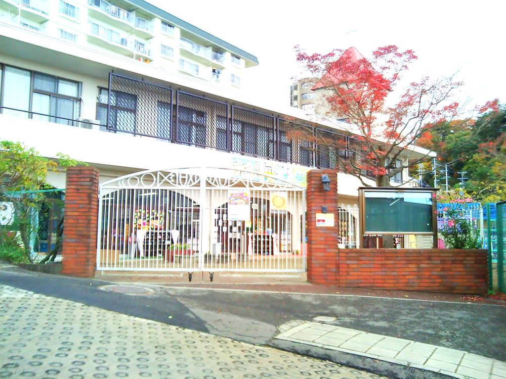 kindergarten ・ Nursery. Fondling kindergarten 1100m to