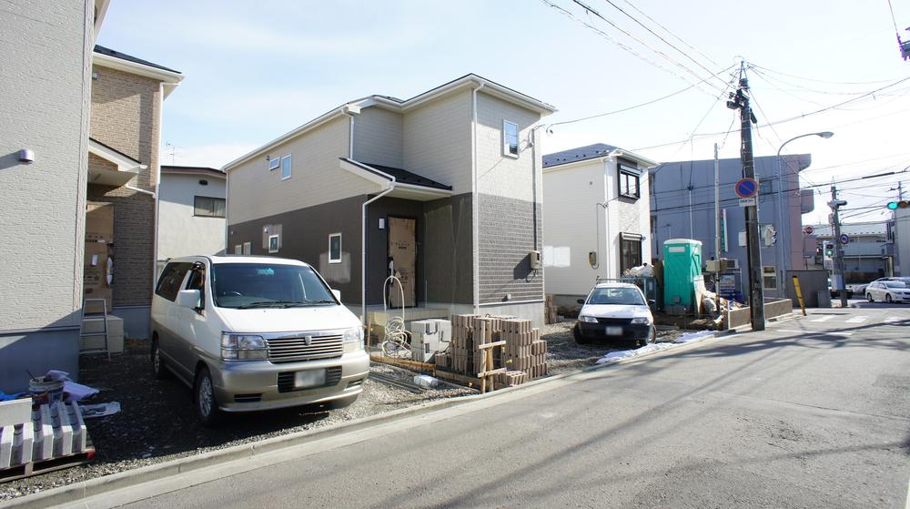 Local appearance photo