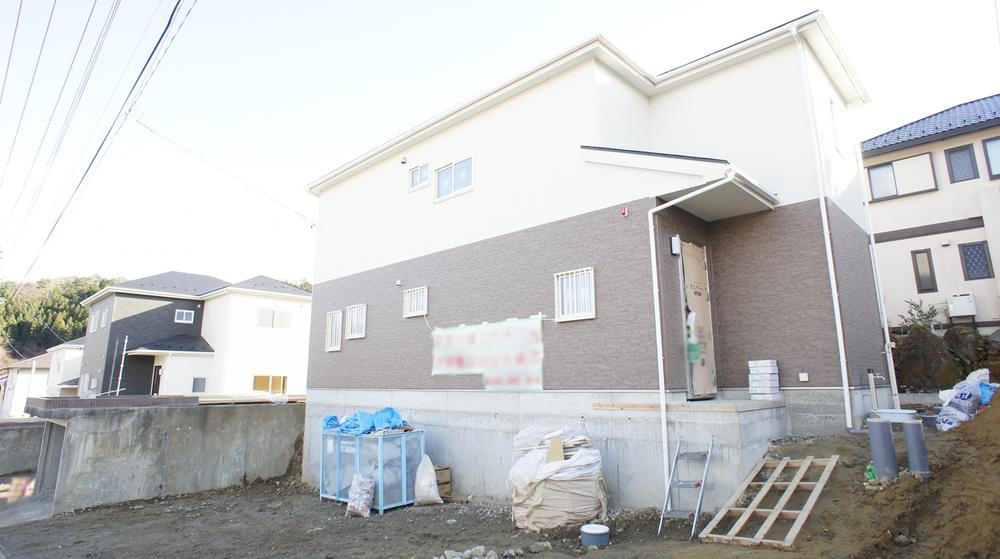 Local appearance photo