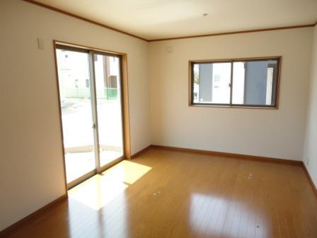 Same specifications photos (Other introspection)