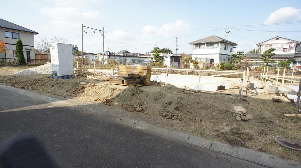 Local photos, including front road