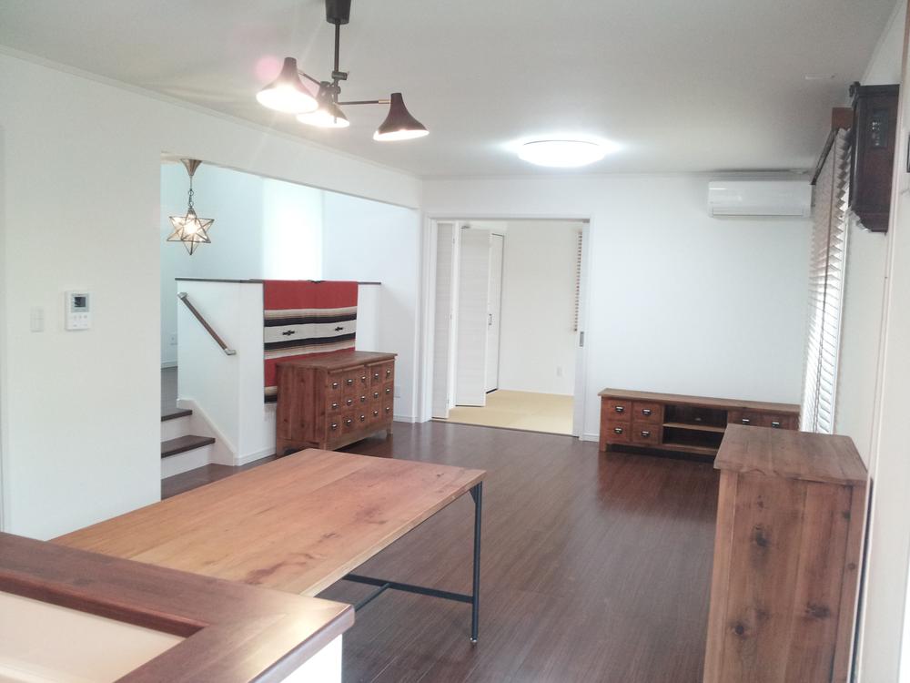 Rendering (introspection). Walnut modern style "Genki eco" four periods can color selection to your specifications!