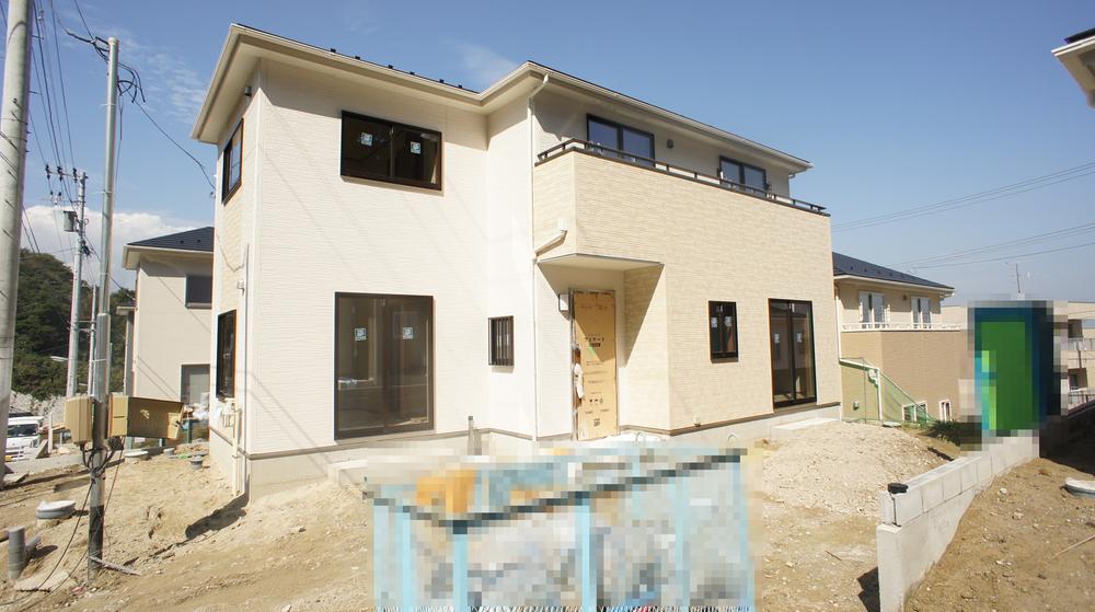 Local appearance photo