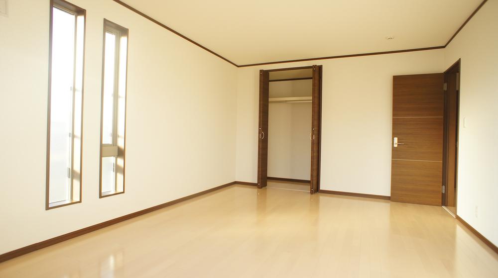 Non-living room. Same specification example