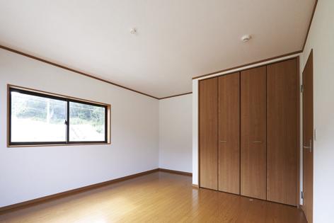 Non-living room. But it has a large storage, Space is neat spacious (Western-style, 7 Building)