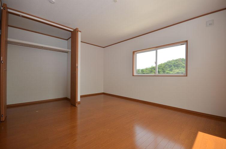 Non-living room. Western-style 9 Pledge Example of construction