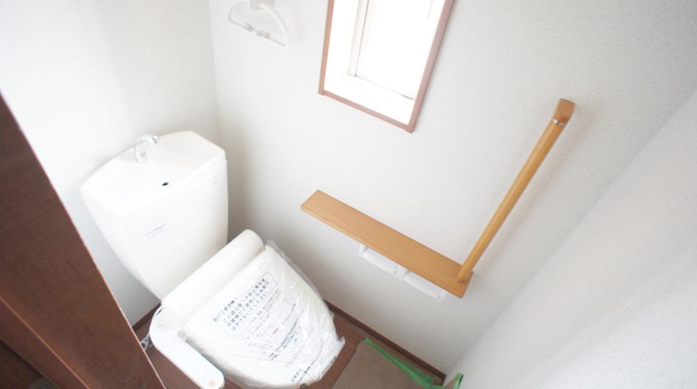 Toilet. Same specifications Photos