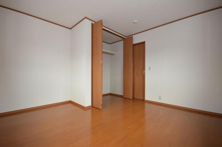 Non-living room. Western-style 7 Pledge Example of construction