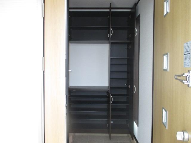 Same specifications photos (Other introspection)