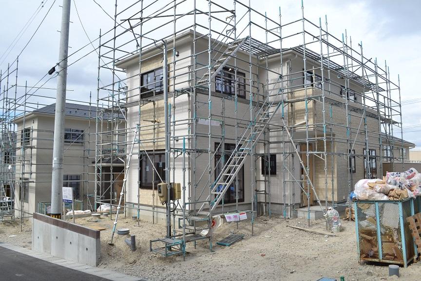 Local appearance photo. 18 Building