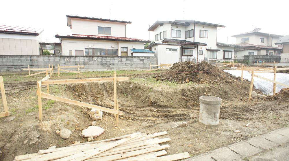 Local photos, including front road