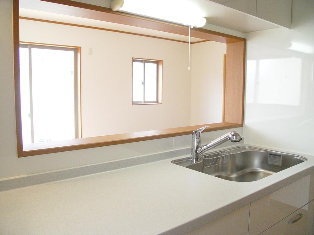 Same specifications photo (kitchen)